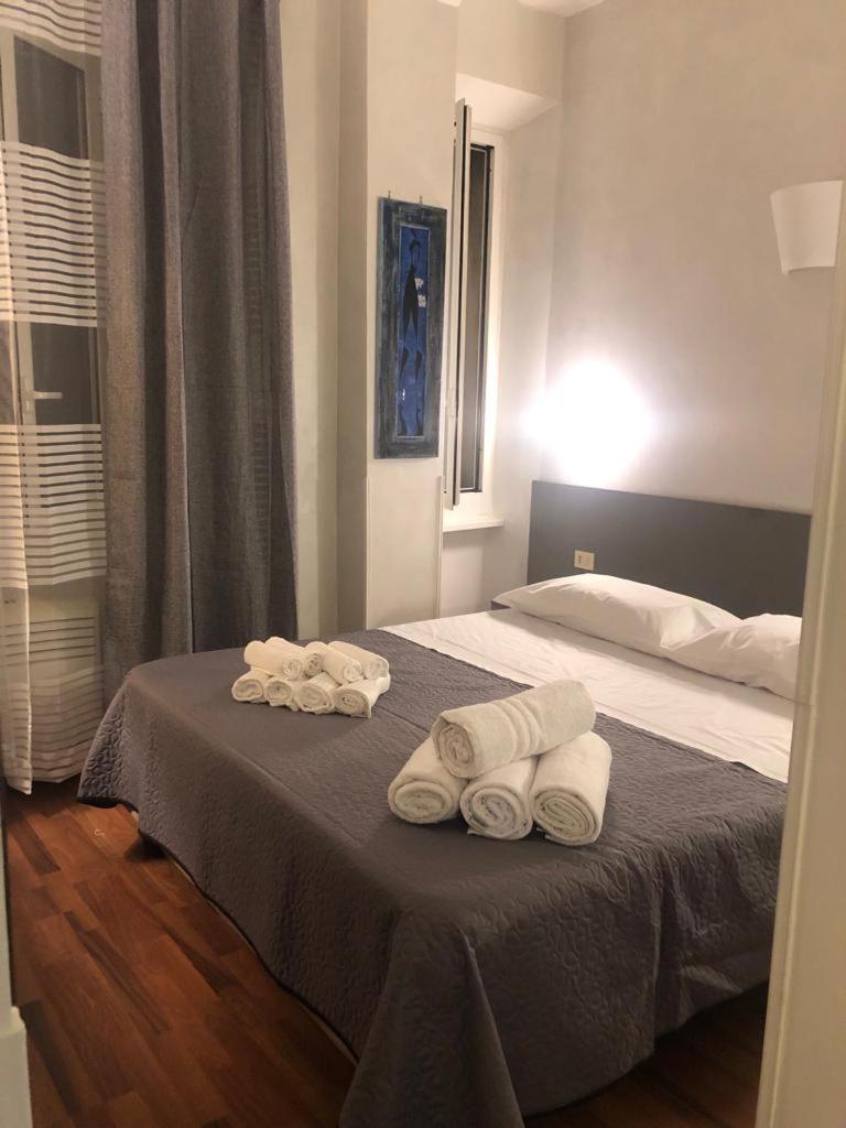 Alma Rooms Appia โรม ภายนอก รูปภาพ